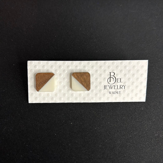 BEL JEWLERY WALNUT AND RESIN SQUARE STUD EARRINGS