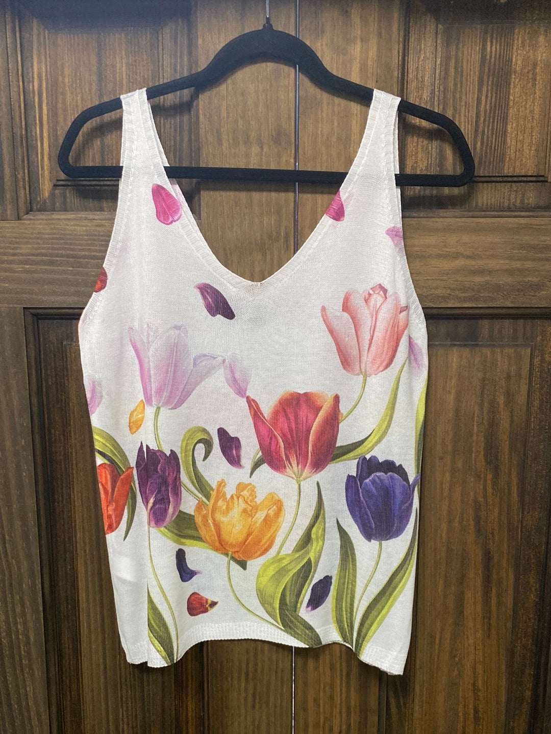 ELISSIA WHITE FLORAL PRINT TANK TOP