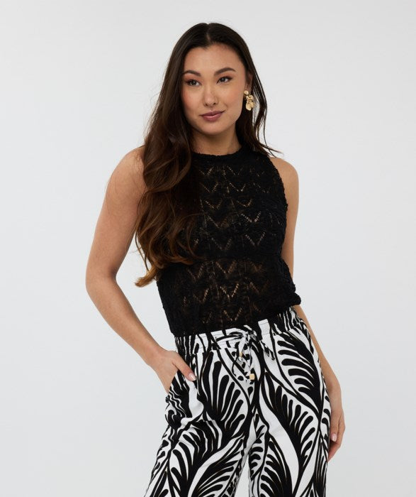 ESQUALO FANCY KNIT SLEEVELESS TOP IN BLACK