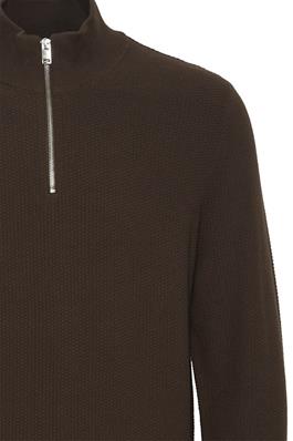 CASUAL FRIDAY MEN'S KARL STRUCTURED HALF ZIP KNIT SWEATER IN DEMITASSE