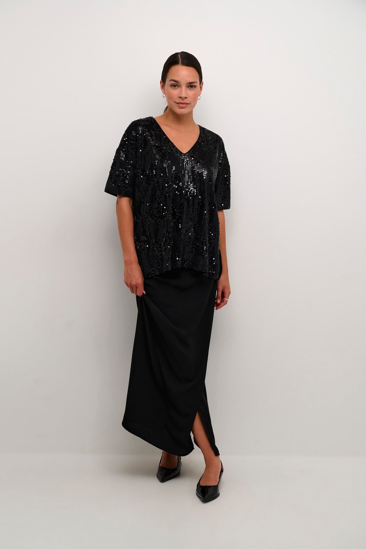 KAFFE BLACK NICOLE SEQUIN TOP