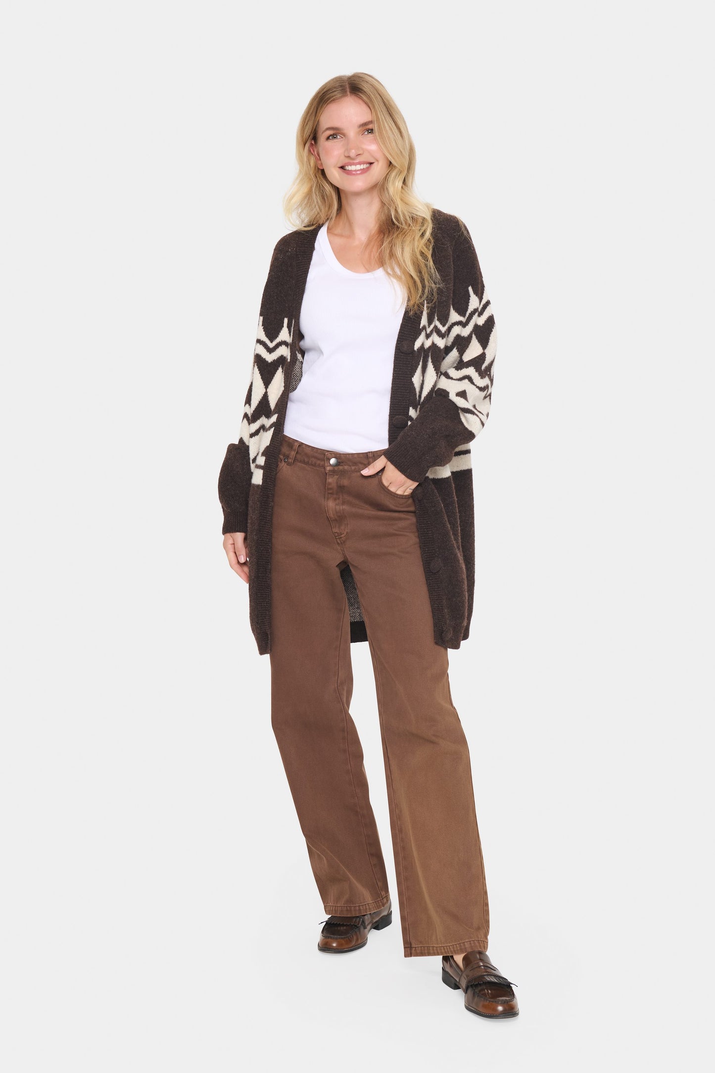 SAINT TROPEZ HEDDA CARDIGAN IN CHOCOLATE BROWN
