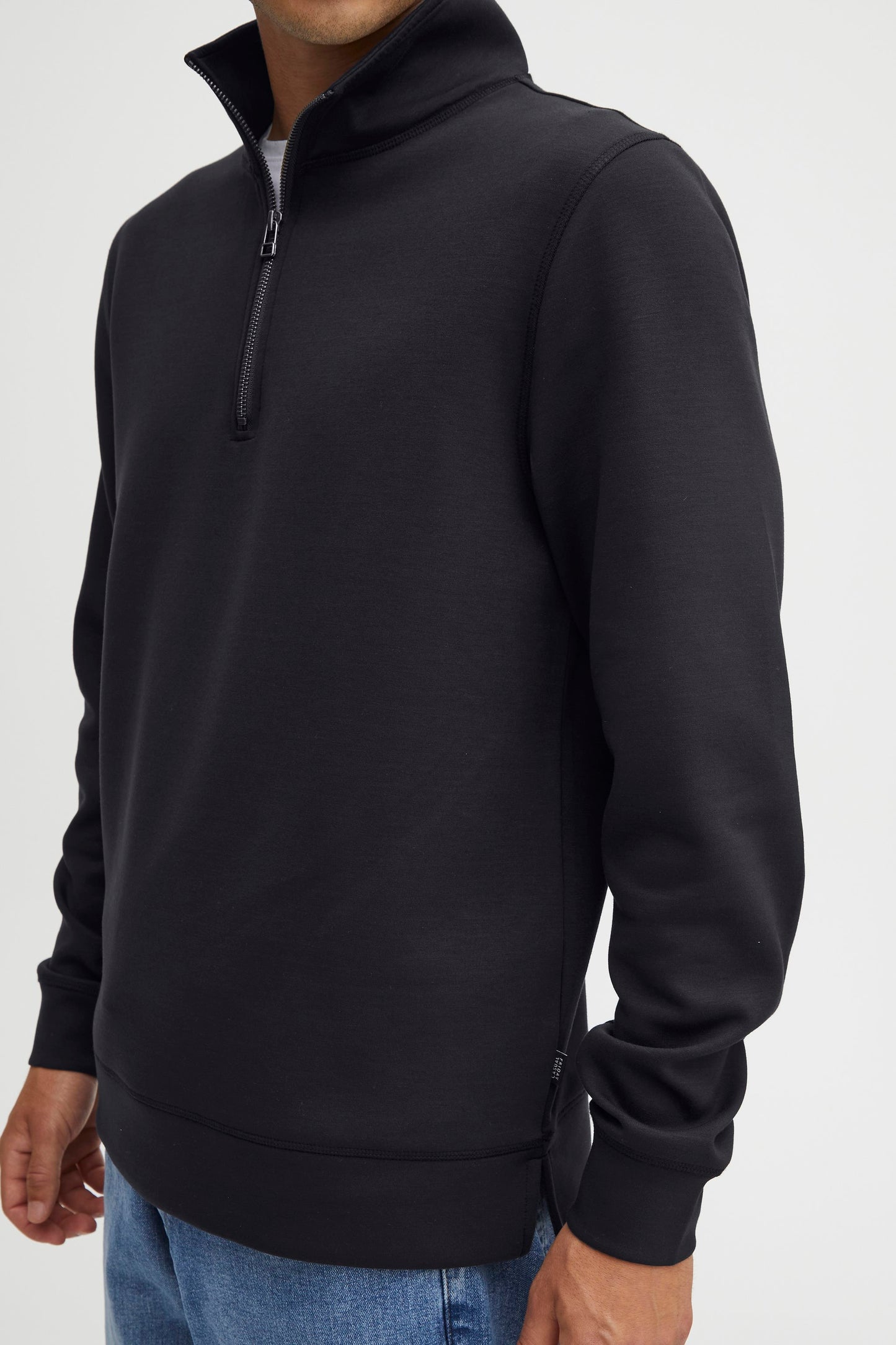 CASUAL FRIDAY DARK NAVY SEBASTIAN SWEATSHIRT