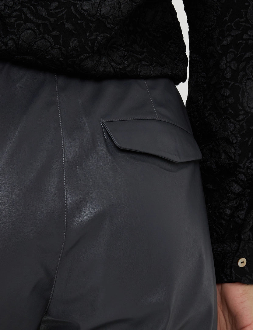 ESQUALO VEGAN LEATHER JOGGERS IN GREY