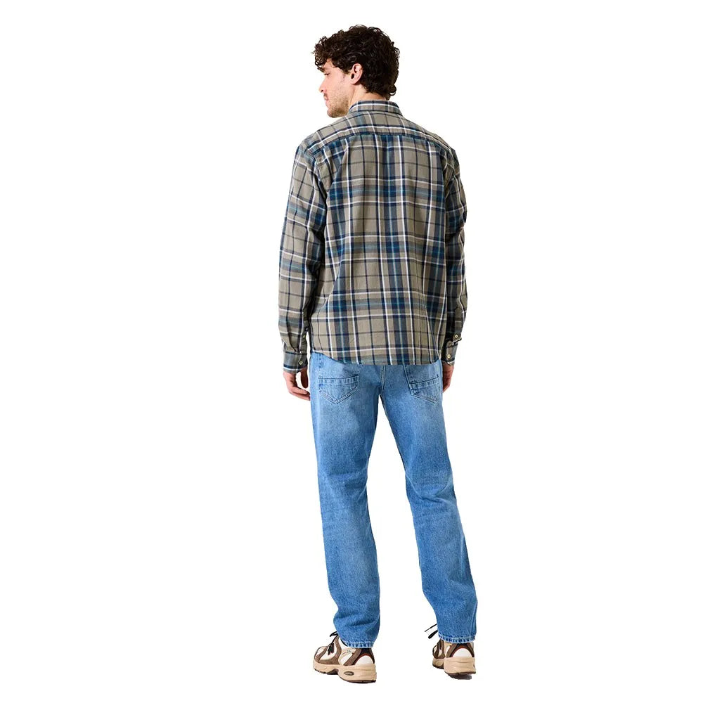 GARCIA MEN'S LONG SLEEVE CHECKED BUTTON SHIRT IN VETIVER