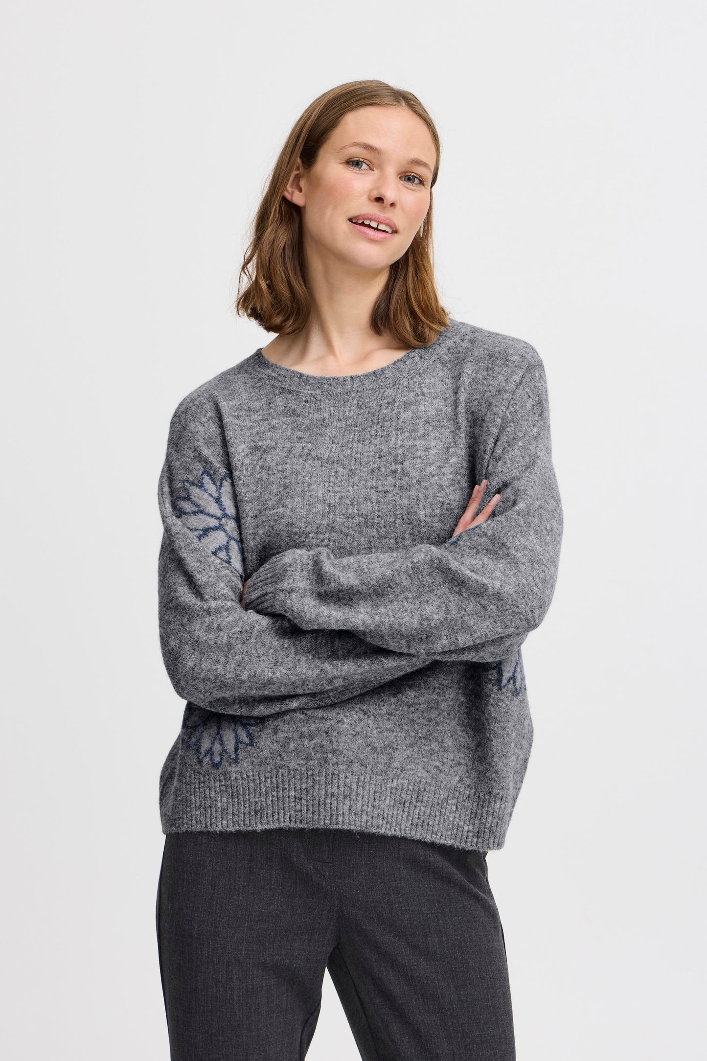 B.YOUNG MID GREY MELANGE MIX OMEA SWEATER