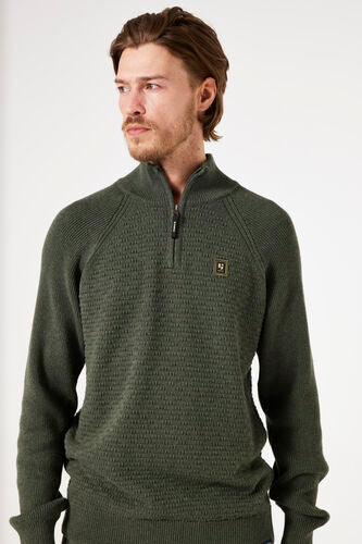 GARCIA MEN'S DARK GREEN SWEATER