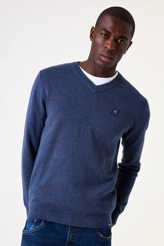 GARCIA MEN'S PULLOVER V-NECK SWEATER IN DEEP INK